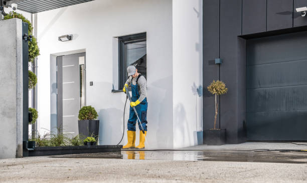 Best Animal Enclosure Cleaning  in Saw Creek, PA